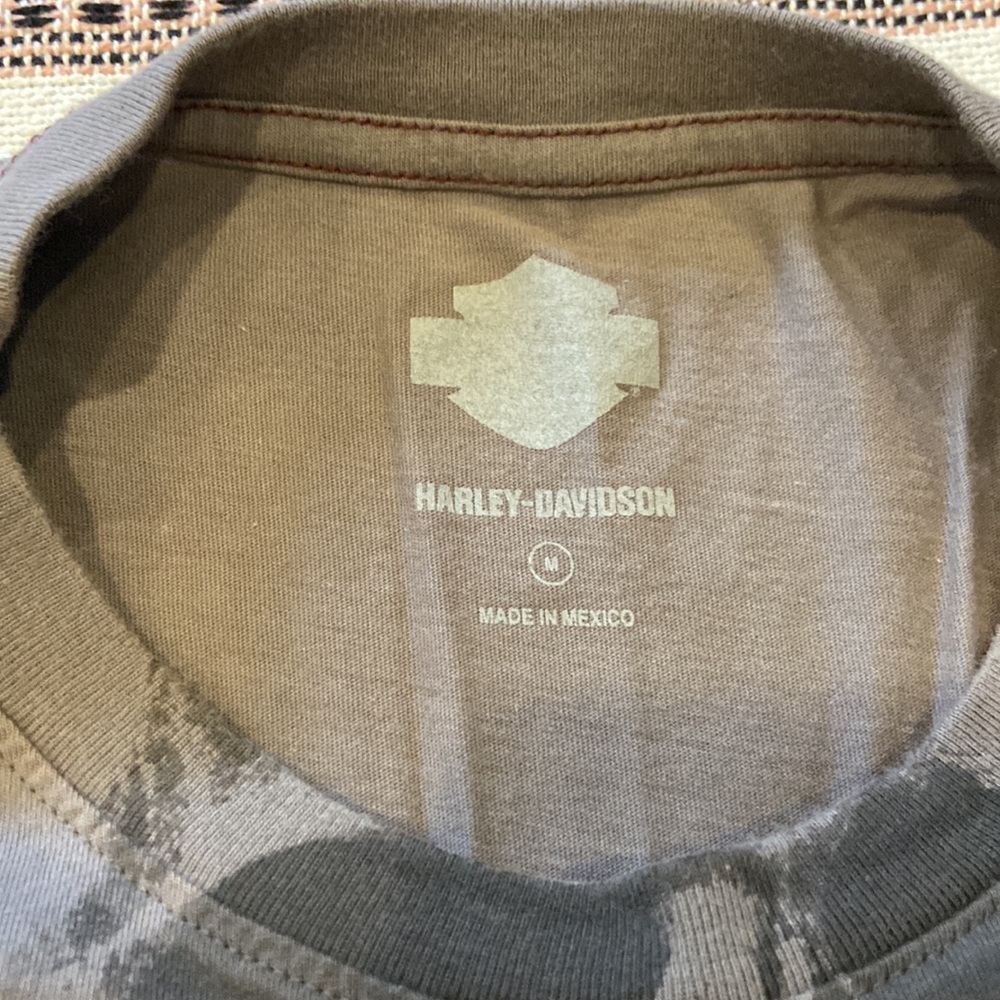 Harley-Davidson Shirt - Picture 3 of 4